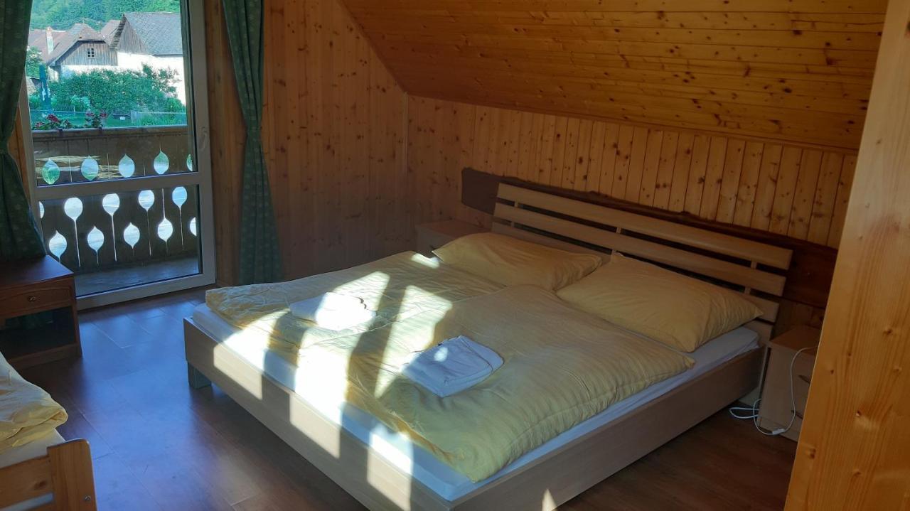 Penzion Pri Studnicke Omastina Buitenkant foto