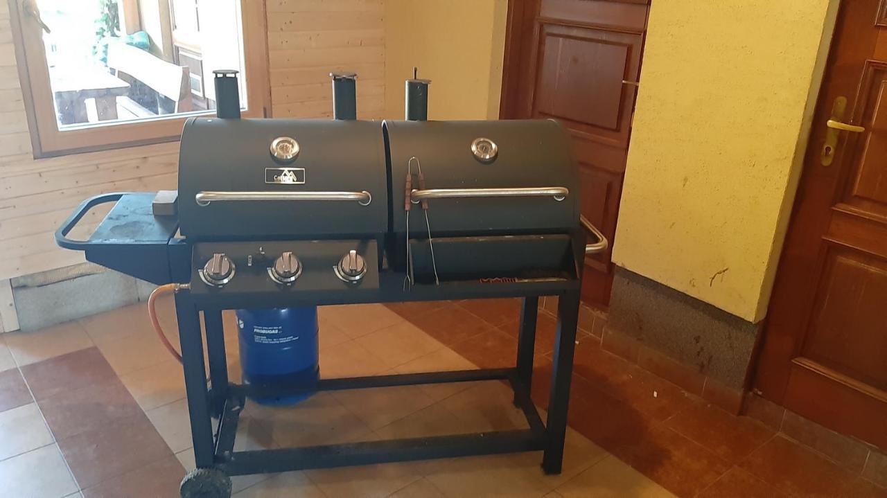 Penzion Pri Studnicke Omastina Buitenkant foto