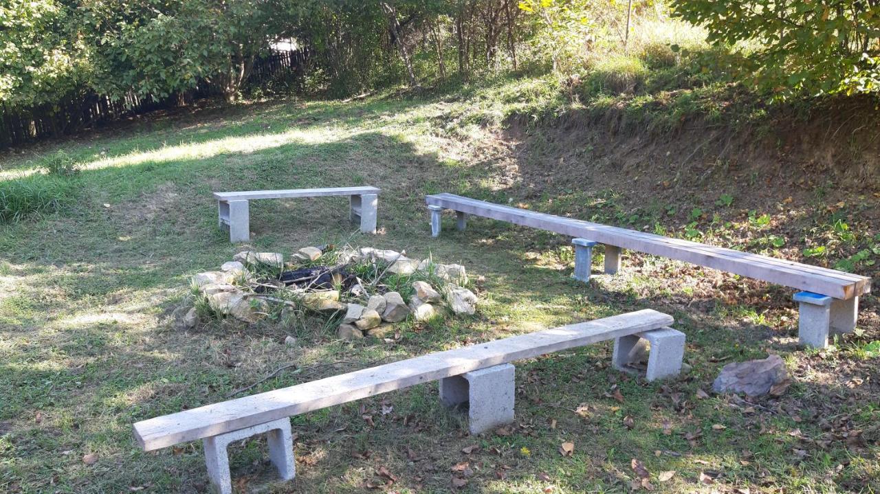 Penzion Pri Studnicke Omastina Buitenkant foto