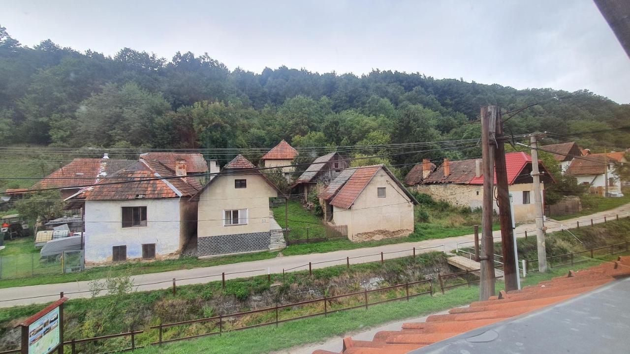 Penzion Pri Studnicke Omastina Buitenkant foto