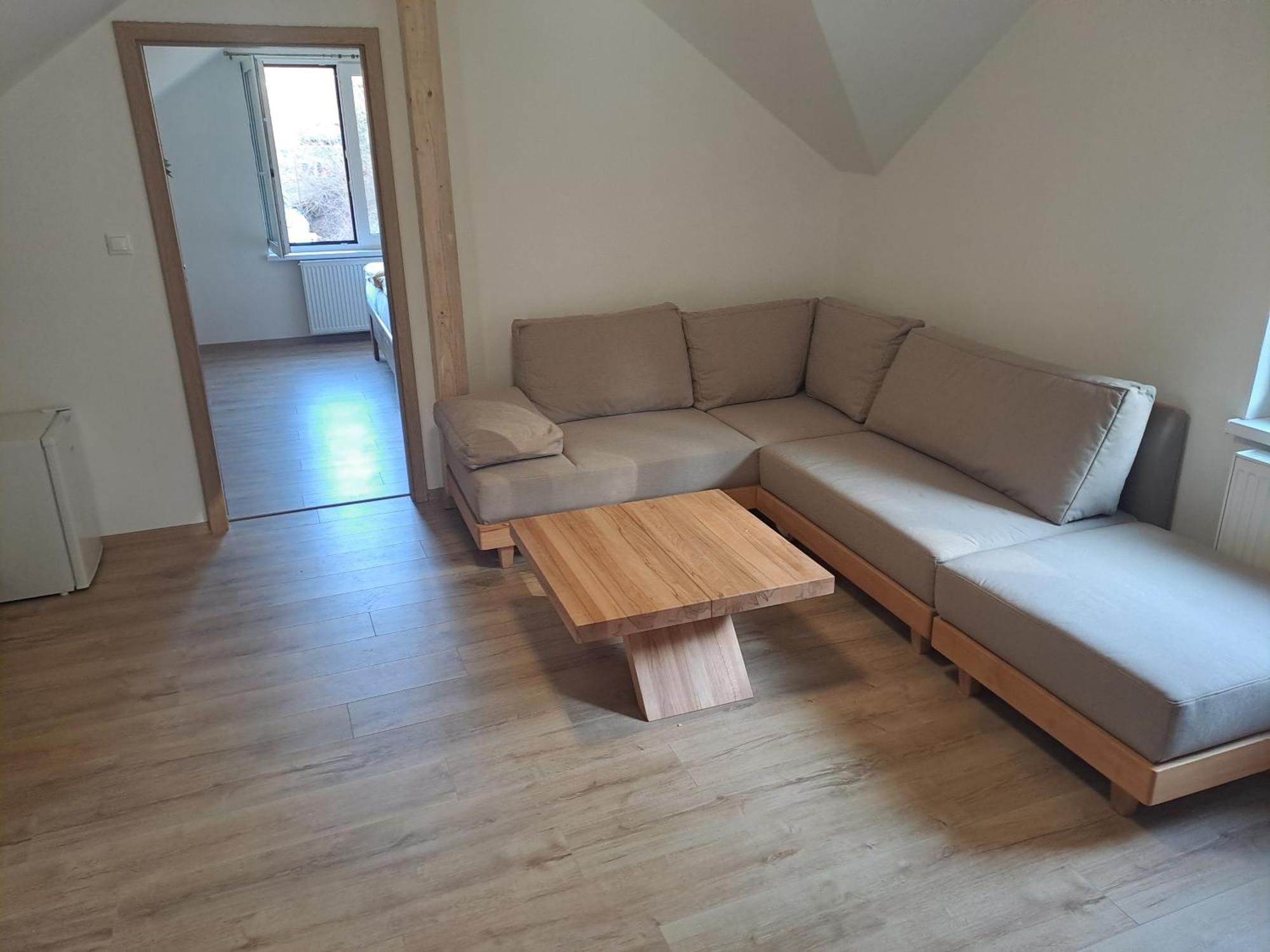 Penzion Pri Studnicke Omastina Buitenkant foto