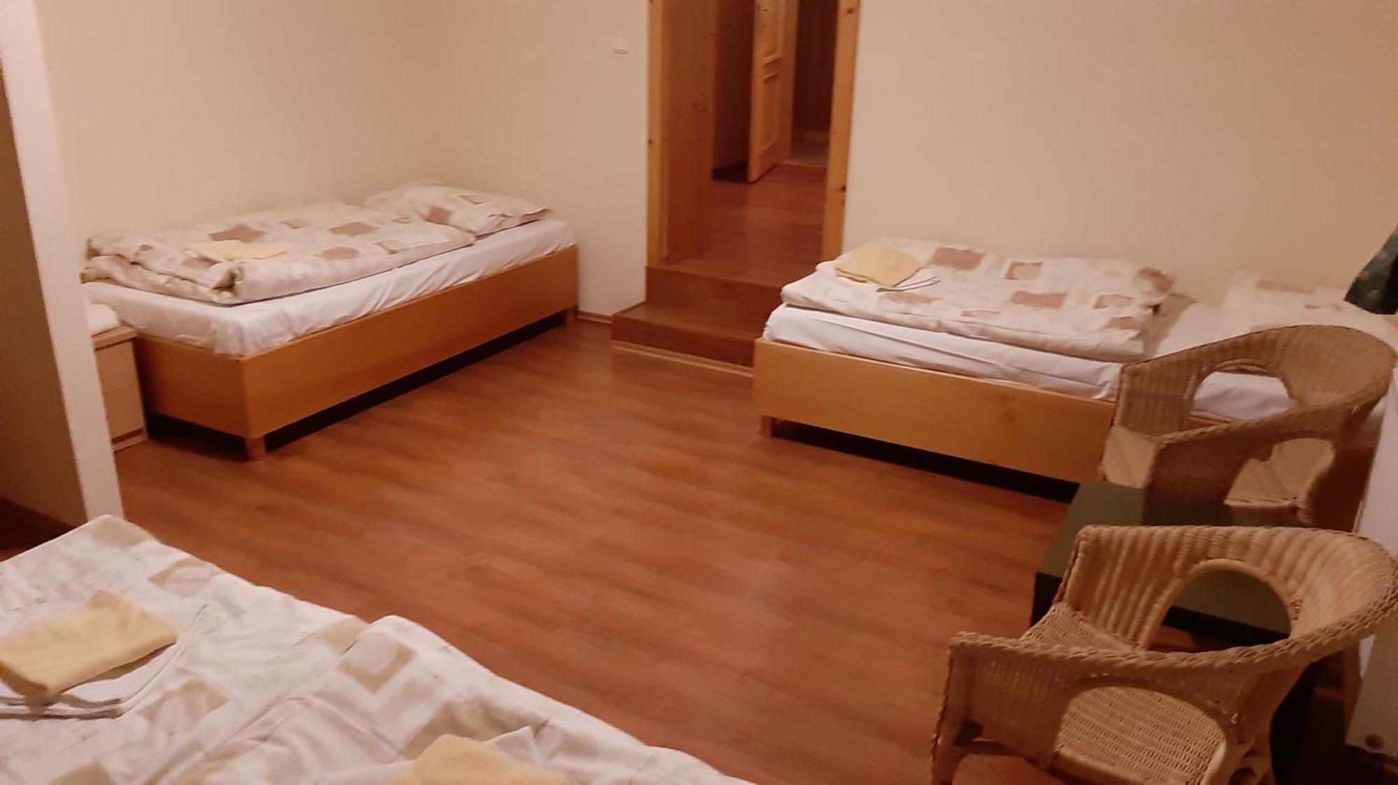 Penzion Pri Studnicke Omastina Kamer foto
